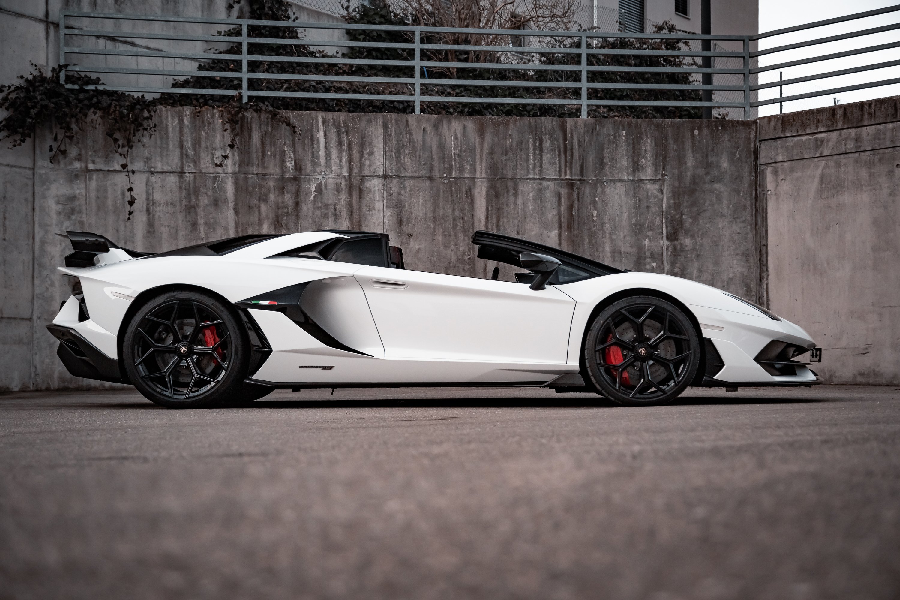 2021 Lamborghini Aventador - LP770-4 SVJ Roadster | Classic Driver Market